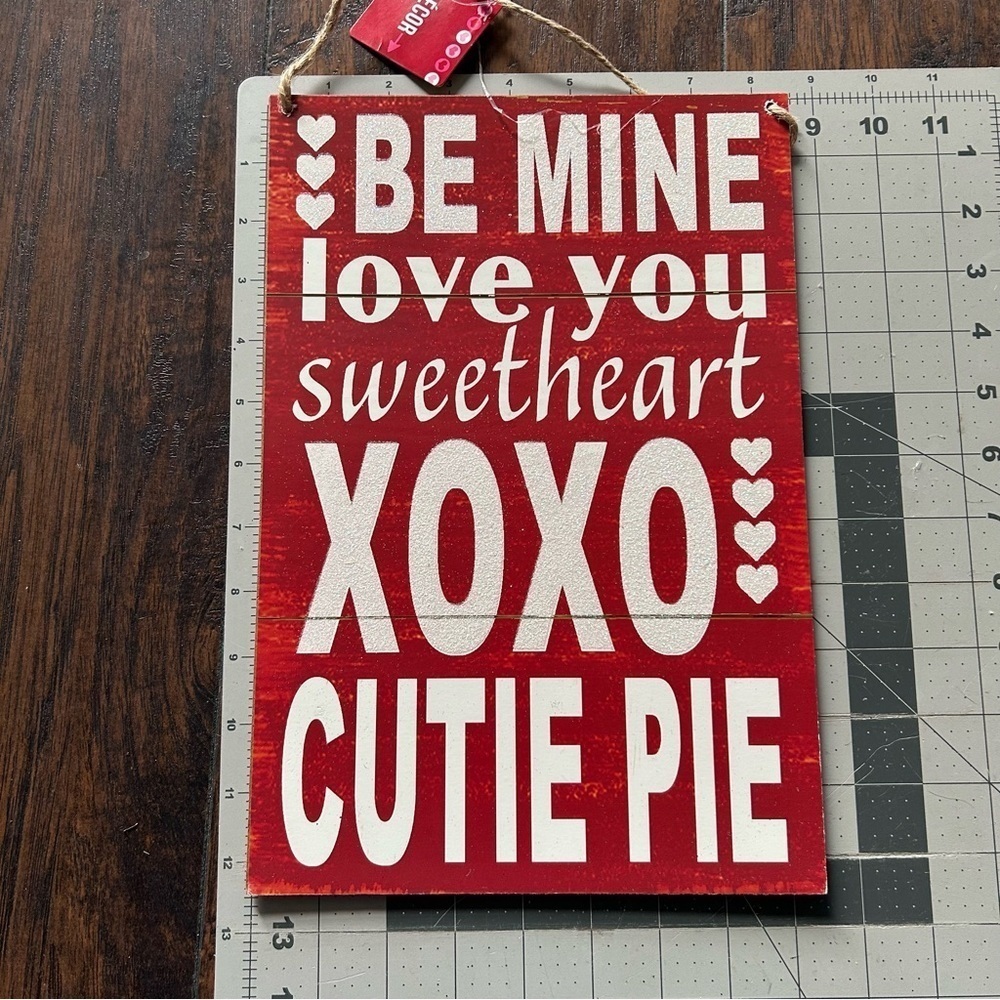Be Mine Sign - Picture 2 of 3